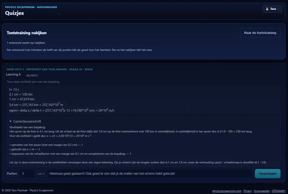 Een open antwoord nakijken met punten en feedback.